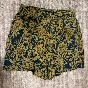 Like New Madewell Linen Floral Shorts